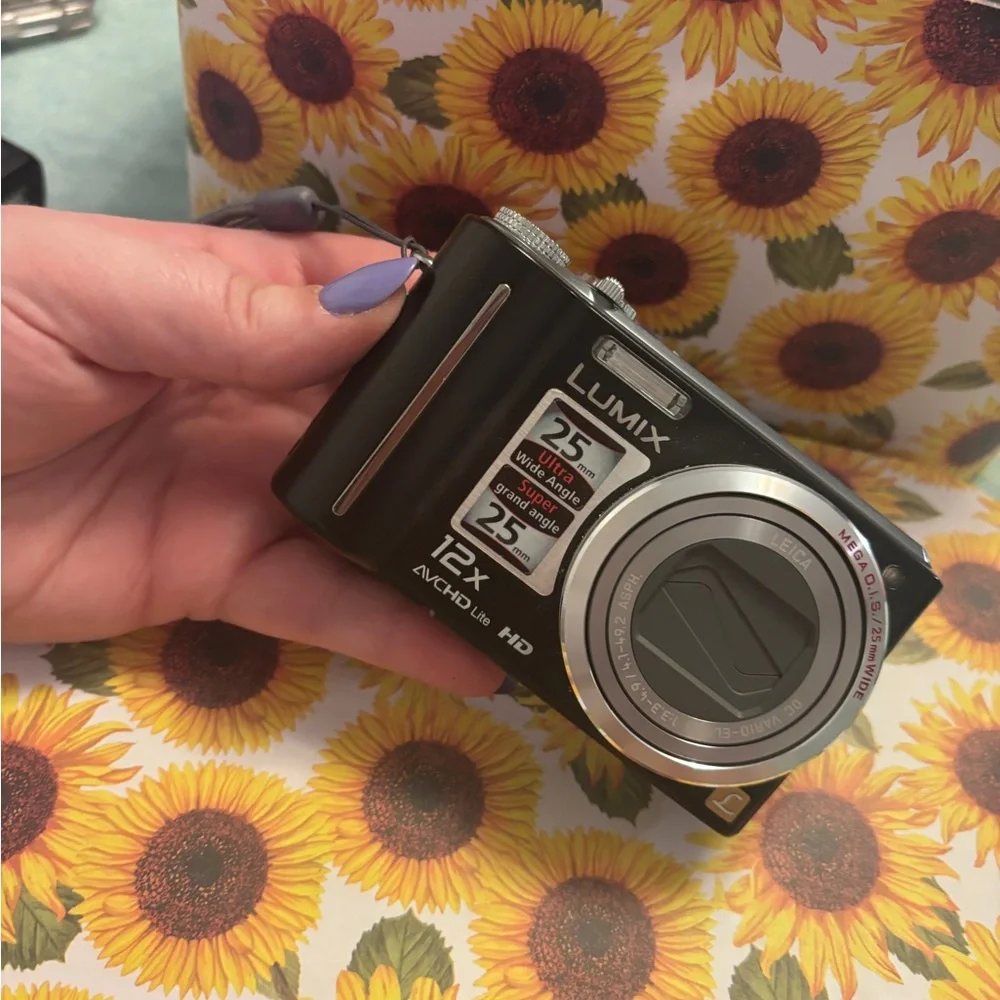 Black Digital Camera